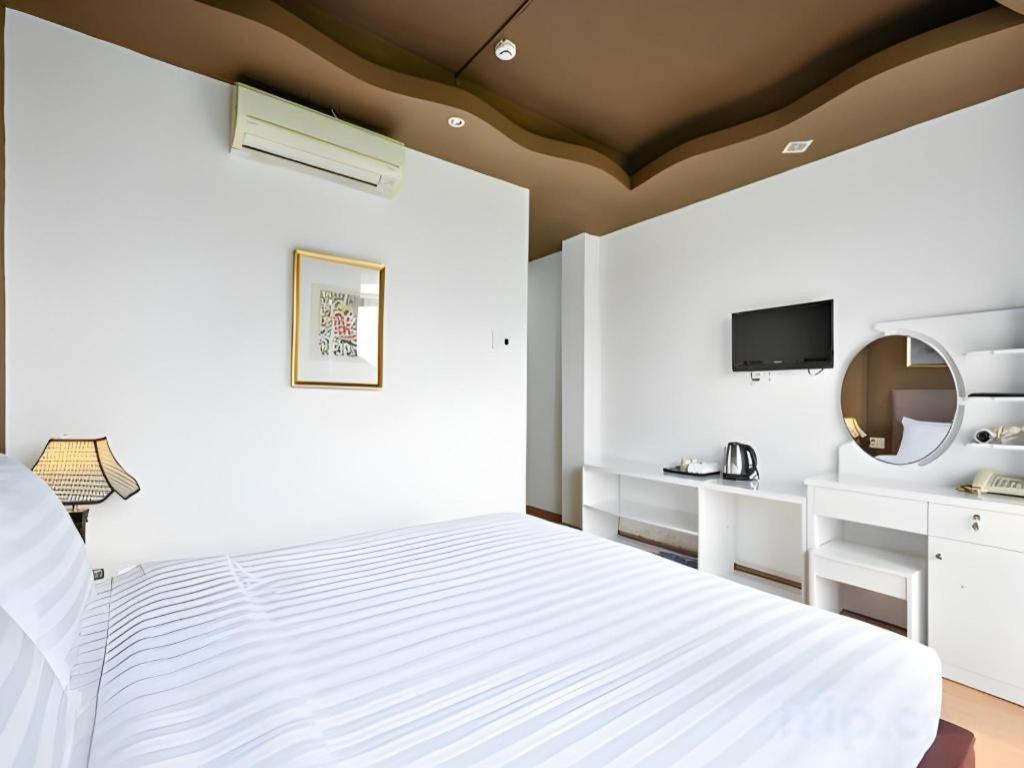 The Noble Swan Wood Park Hotel Ho-Chi-Minh-Stadt Exterior foto